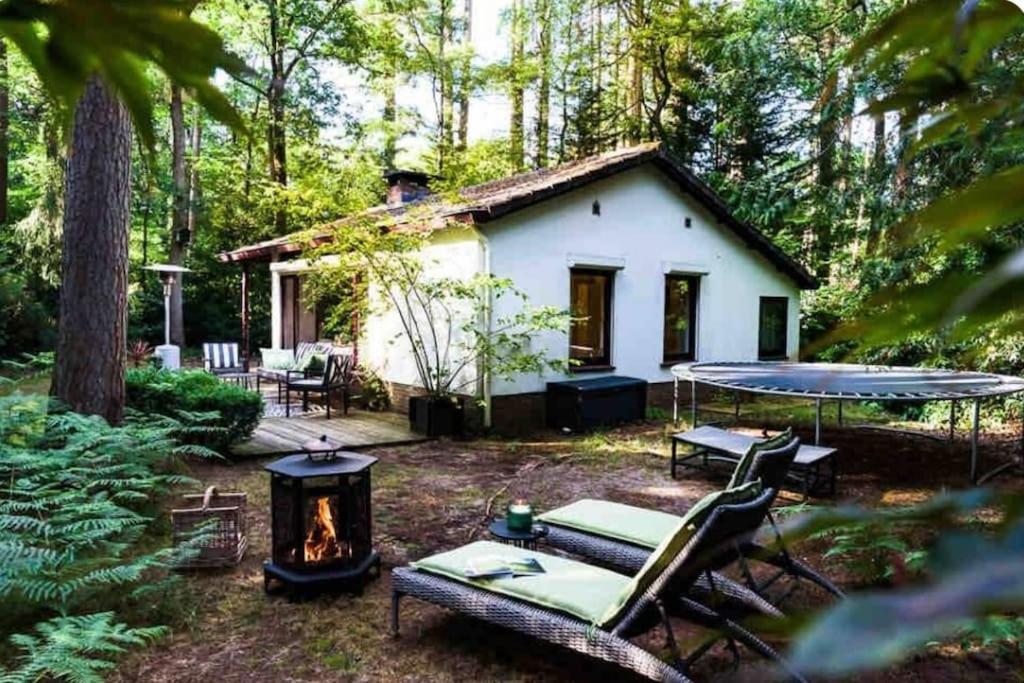 Magical Cottage In The Woods Baarn Exteriör bild